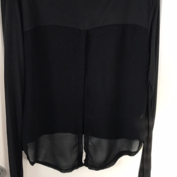 Black Lightweight Top - Picture 3 of 4